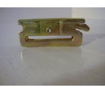 CROCHET ARRIMAGE SANGLE/RAIL 132 MM